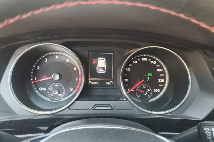 Used Volkswagen Tiguan L 2017 330TSI Automatic Two-Wheel Drive Flagship Edition Instrument Cluster