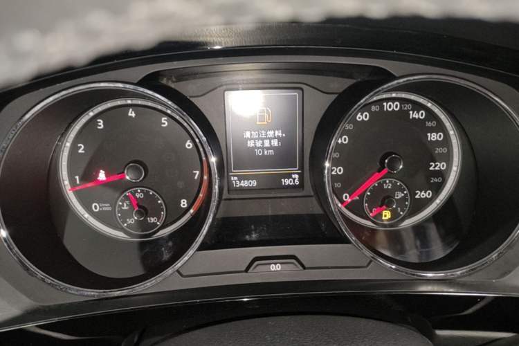 Used Volkswagen Tiguan L 2017 330TSI Automatic Two-Wheel Drive Luxury Edition Instrument Cluster