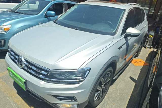 Used Volkswagen Tiguan L 2017 330TSI Automatic Two-Wheel Drive Flagship Edition