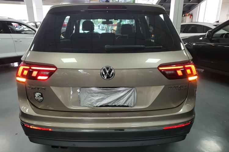 Used Volkswagen Tiguan L 2017 330TSI Automatic Two-Wheel Drive Comfort Edition Rear