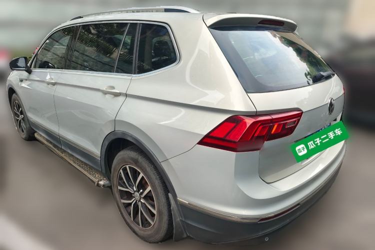 Used Volkswagen Tiguan L 2017 330TSI Automatic Two-Wheel Drive Luxury Edition Rear Left 45 Deg