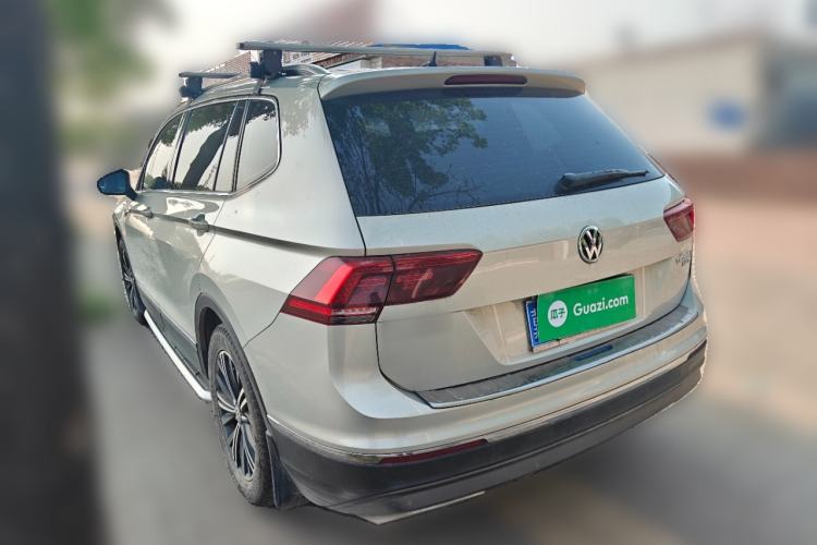 Used Volkswagen Tiguan L 2017 380TSI Automatic All-Wheel-Drive Luxury Edition Rear Left 45 Deg
