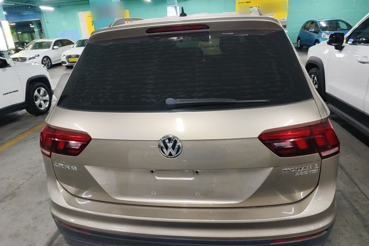 Used Volkswagen Tiguan L 2017 330TSI Automatic Two-Wheel Drive Luxury Edition Rear