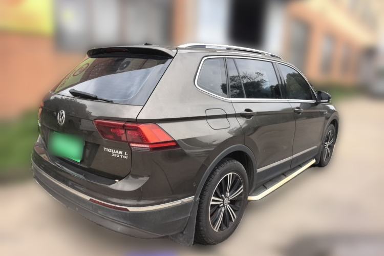 Used Volkswagen Tiguan L 2017 330TSI Automatic Two-Wheel Drive Flagship Edition Rear Right 45 Deg