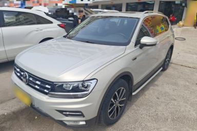 Used Volkswagen Tiguan L 2017 330TSI Automatic Two-Wheel Drive Luxury Edition