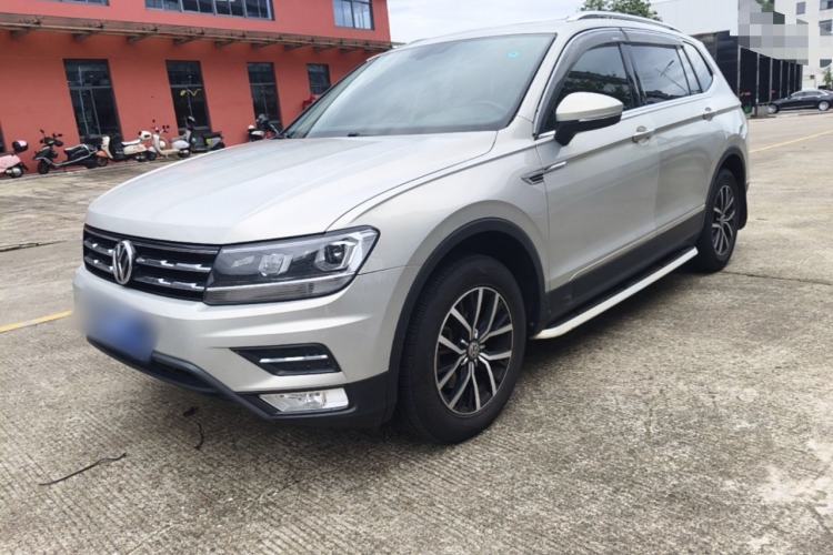Used Volkswagen Tiguan L 2017 330TSI Automatic Two-Wheel Drive Luxury Edition Guazi used car, China used car export, Used car for sale, Used cars, Cheapest cars for sale