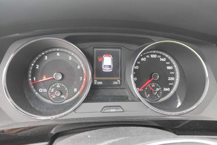 Used Volkswagen Tiguan L 2017 330TSI Automatic Two-Wheel Drive Luxury Edition Instrument Cluster