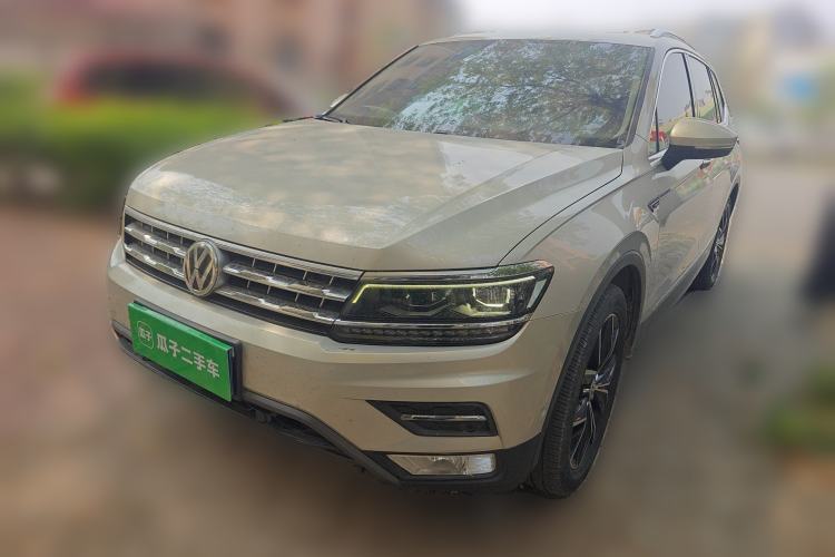 Used Volkswagen Tiguan L 2017 380TSI Automatic All-Wheel-Drive Flagship Edition Guazi used car, China used car export, Used car for sale, Used cars, Cheapest cars for sale