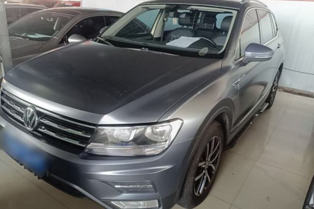 Used Volkswagen Tiguan L 2017 330TSI Automatic Two-Wheel Drive Luxury Edition