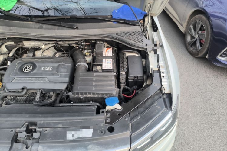 Used Volkswagen Tiguan L 2017 330TSI Automatic Two-Wheel Drive Flagship Edition Engine Bay Left