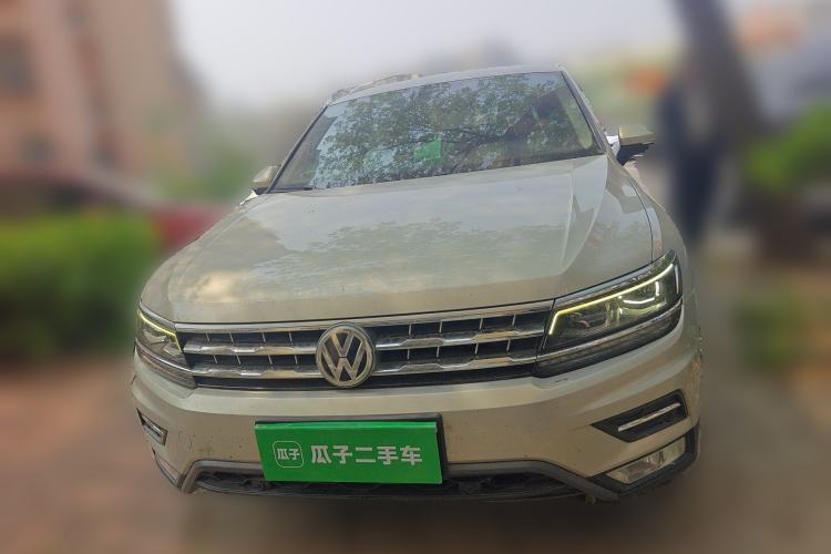Used Volkswagen Tiguan L 2017 380TSI Automatic All-Wheel-Drive Flagship Edition Exterior 1