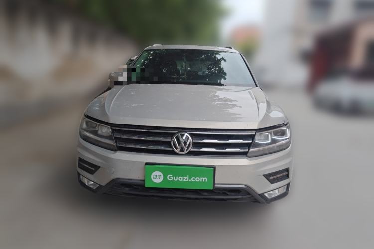 Used Volkswagen Tiguan L 2017 330TSI Automatic Two-Wheel Drive Luxury Edition Front