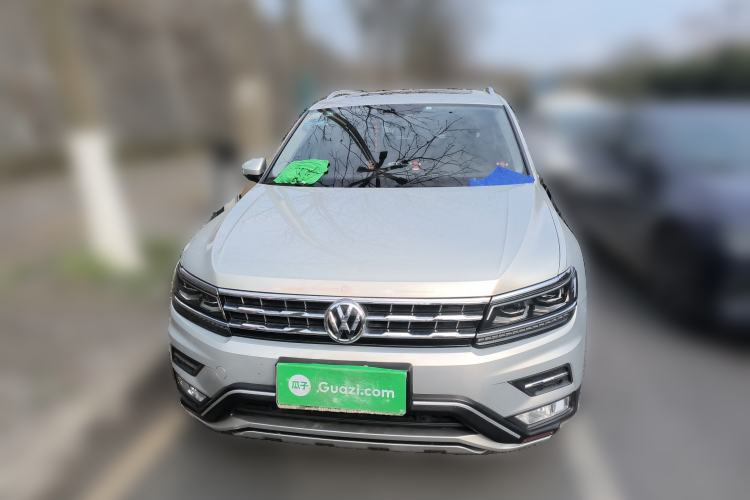 Used Volkswagen Tiguan L 2017 330TSI Automatic Two-Wheel Drive Flagship Edition Front