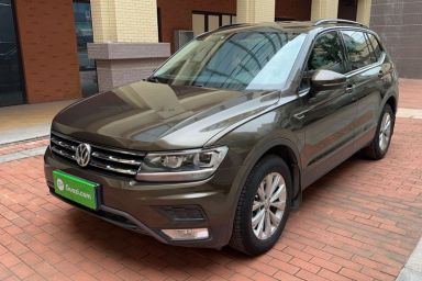 Used Volkswagen Tiguan L 2017 330TSI Automatic Two-Wheel Drive Luxury Edition
