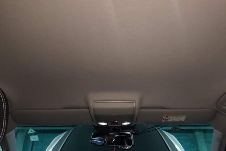 Used Volkswagen Tiguan L 2017 330TSI Automatic Two-Wheel Drive Luxury Edition Headliner