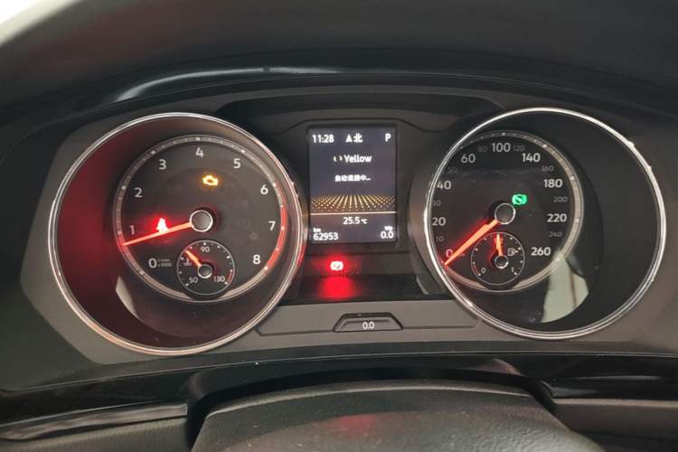 Used Volkswagen Tiguan L 2017 330TSI Automatic Two-Wheel Drive Luxury Edition Instrument Cluster