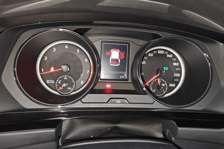 Used Volkswagen Tiguan L 2017 330TSI Automatic Two-Wheel Drive Flagship Edition Instrument Cluster