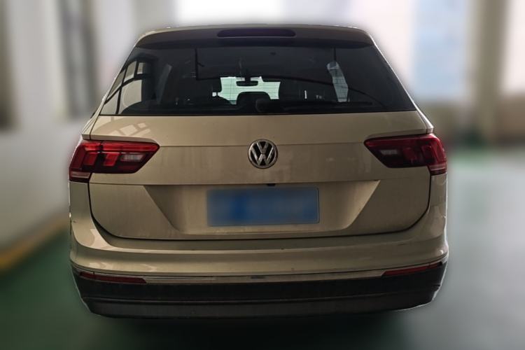 Used Volkswagen Tiguan L 2017 330TSI Automatic Two-Wheel Drive Luxury Edition Rear