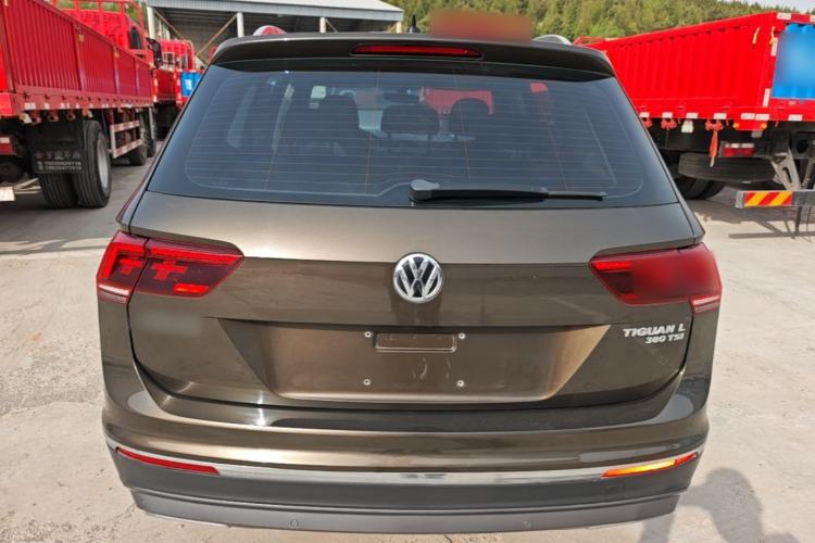 Used Volkswagen Tiguan L 2017 380TSI Automatic All-Wheel-Drive Luxury Edition Rear