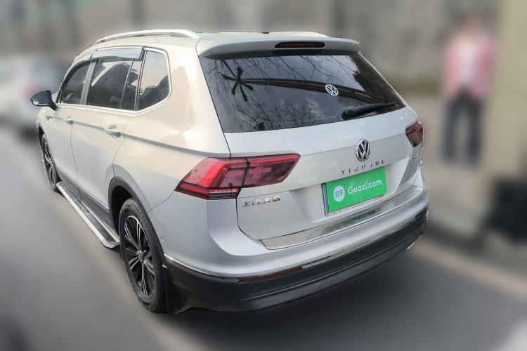 Used Volkswagen Tiguan L 2017 330TSI Automatic Two-Wheel Drive Flagship Edition Rear Left 45 Deg