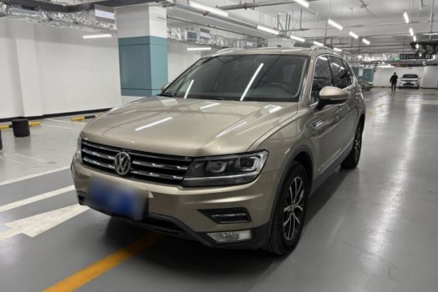 Used Volkswagen Tiguan L 2017 330TSI Automatic Two-Wheel Drive Luxury Edition