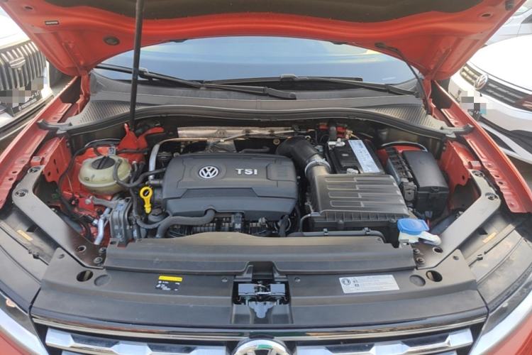 Used Volkswagen Tiguan L 2017 330TSI Automatic Two-Wheel Drive Comfort Edition Engine Bay