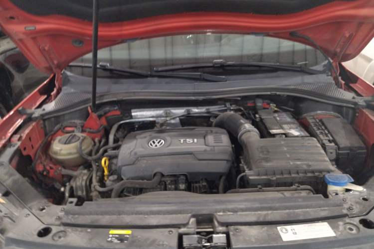 Used Volkswagen Tiguan L 2017 330TSI Automatic Two-Wheel Drive Comfort Edition Engine Bay