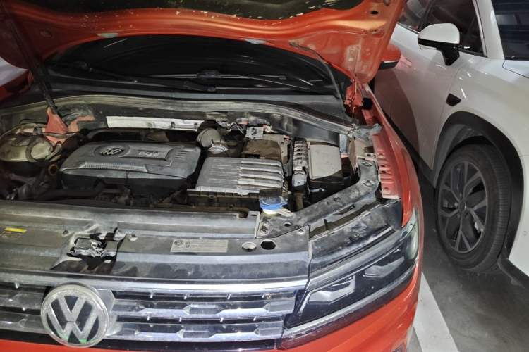 Used Volkswagen Tiguan L 2017 380TSI Automatic All-Wheel Drive Supreme Flagship Edition Engine Bay Left