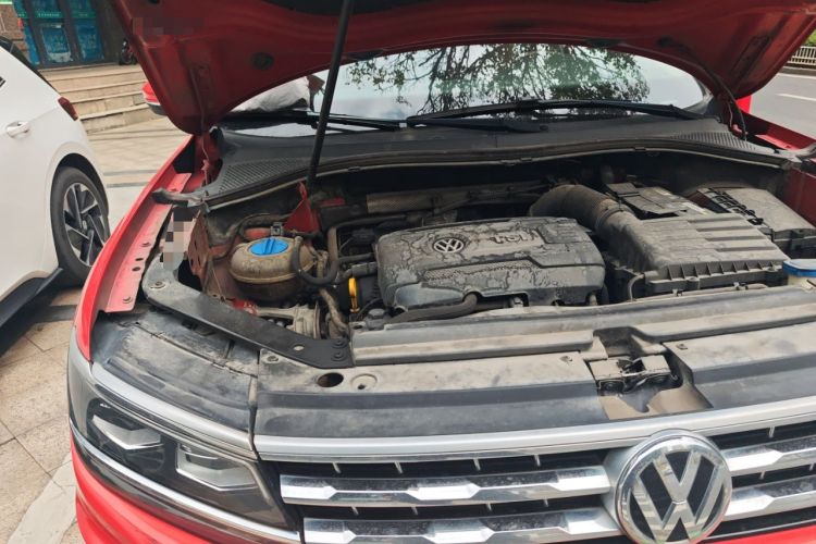Used Volkswagen Tiguan L 2017 380TSI Automatic All-Wheel-Drive Luxury Edition Engine Bay Right