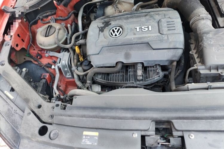 Used Volkswagen Tiguan L 2017 330TSI Automatic Two-Wheel Drive Luxury Edition Engine Bay Right