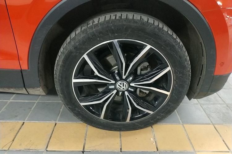 Used Volkswagen Tiguan L 2017 380TSI Automatic All-Wheel Drive Supreme Flagship Edition Exterior 10