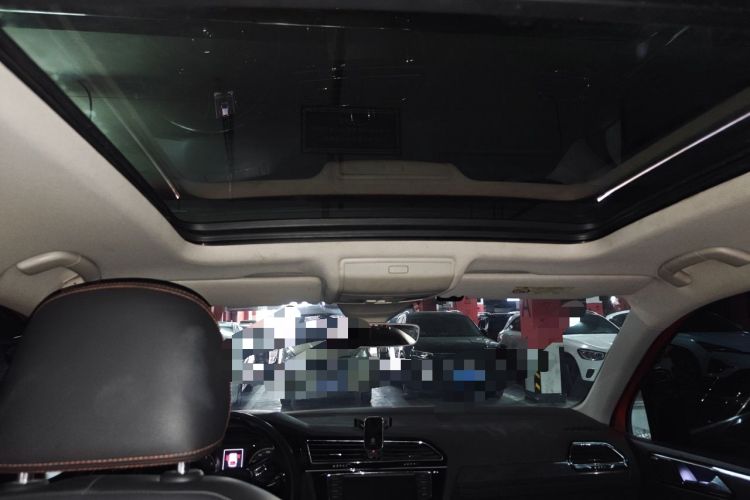 Used Volkswagen Tiguan L 2017 380TSI Automatic All-Wheel Drive Supreme Flagship Edition Headliner