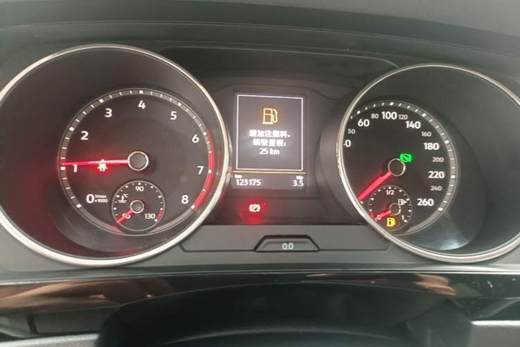 Used Volkswagen Tiguan L 2017 330TSI Automatic Two-Wheel Drive Flagship Edition Instrument Cluster