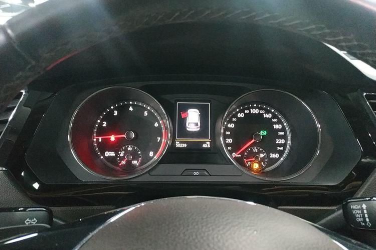 Used Volkswagen Tiguan L 2017 380TSI Automatic All-Wheel Drive Supreme Flagship Edition Instrument Cluster