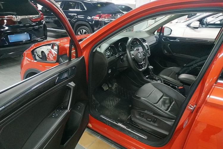 Used Volkswagen Tiguan L 2017 380TSI Automatic All-Wheel Drive Supreme Flagship Edition Interior 1