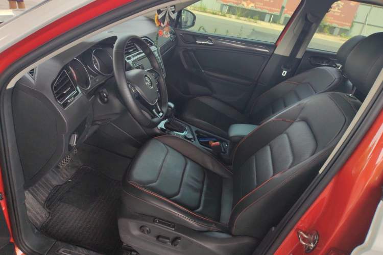 Used Volkswagen Tiguan L 2017 380TSI Automatic All-Wheel-Drive Flagship Edition Left Front Seat