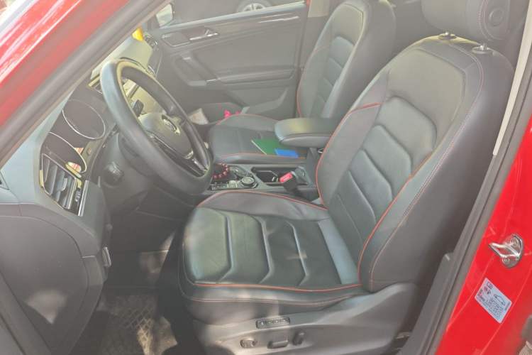 Used Volkswagen Tiguan L 2017 380TSI Automatic All-Wheel Drive Supreme Flagship Edition Left Front Seat