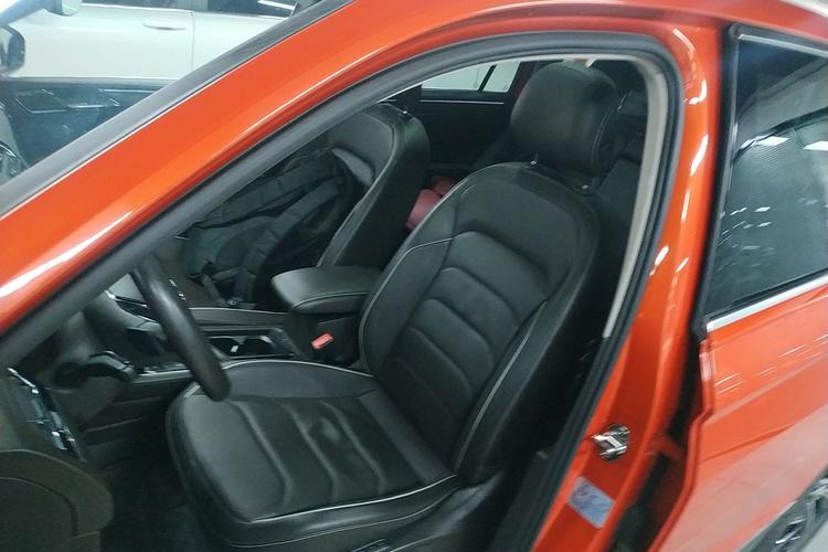 Used Volkswagen Tiguan L 2017 380TSI Automatic All-Wheel Drive Supreme Flagship Edition Left Front Seat