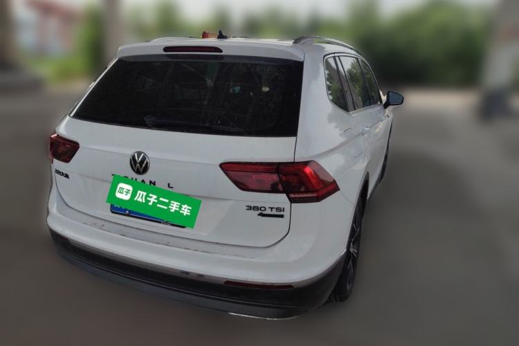 Used Volkswagen Tiguan L 2017 380TSI Automatic All-Wheel-Drive Flagship Edition Rear Right 45 Deg