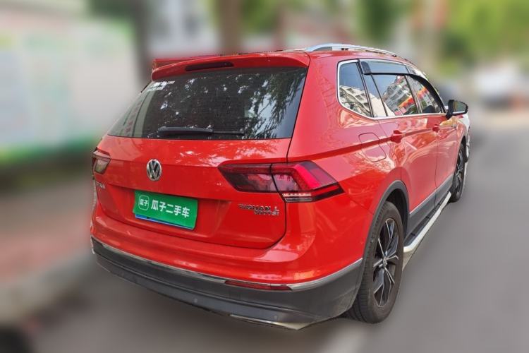 Used Volkswagen Tiguan L 2017 380TSI Automatic All-Wheel Drive Supreme Flagship Edition Rear Right 45 Deg