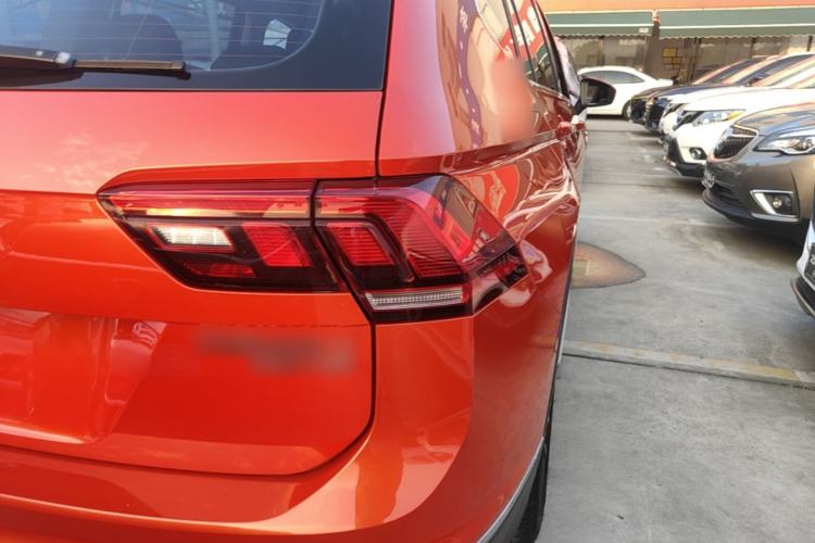 Used Volkswagen Tiguan L 2017 330TSI Automatic Two-Wheel Drive Comfort Edition Right Rear Taillight