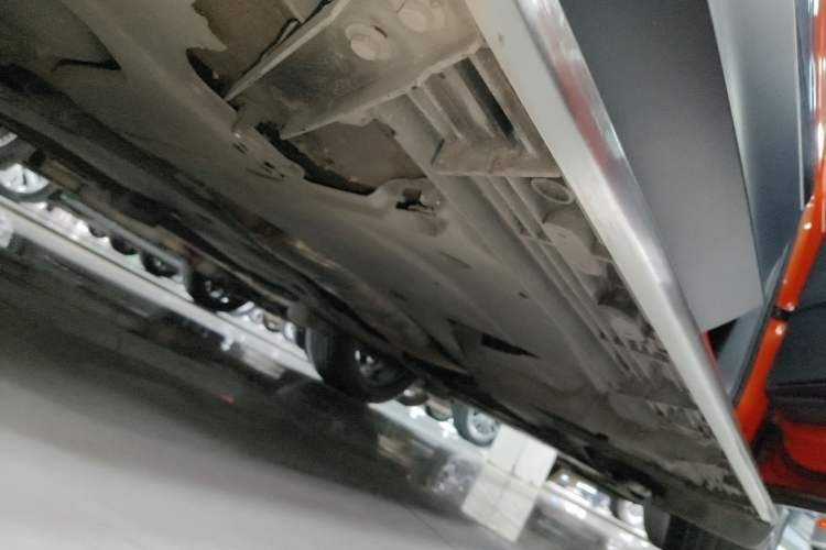 Used Volkswagen Tiguan L 2017 380TSI Automatic All-Wheel Drive Supreme Flagship Edition Right Side Sill
