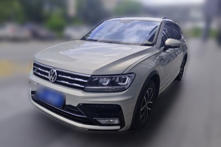 Used Volkswagen Tiguan L 2017 330TSI Automatic Two-Wheel Drive Luxury Edition Guazi used car, China used car export, Used car for sale, Used cars, Cheapest cars for sale