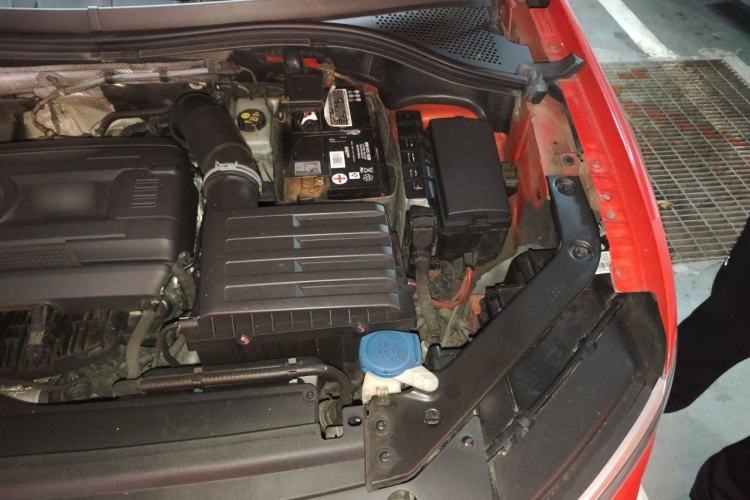Used Volkswagen Tiguan L 2017 330TSI Automatic Two-Wheel Drive Flagship Edition Engine Bay Left
