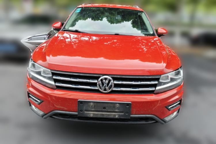 Used Volkswagen Tiguan L 2017 330TSI Automatic Two-Wheel Drive Comfort Edition Front