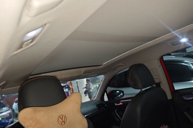 Used Volkswagen Tiguan L 2017 330TSI Automatic Two-Wheel Drive Flagship Edition Headliner