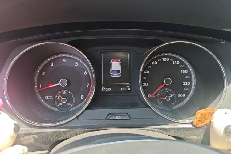 Used Volkswagen Tiguan L 2017 330TSI Automatic Two-Wheel Drive Luxury Edition Instrument Cluster