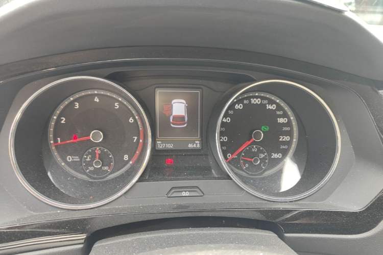 Used Volkswagen Tiguan L 2017 330TSI Automatic Two-Wheel Drive Luxury Edition Instrument Cluster