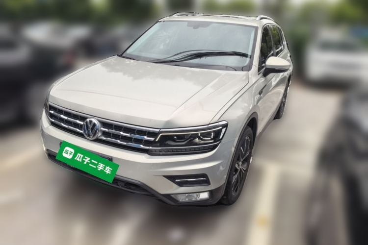 Used Volkswagen Tiguan L 2017 330TSI Automatic Two-Wheel Drive Flagship Edition Guazi used car, China used car export, Used car for sale, Used  cars, Cheapest cars for sale