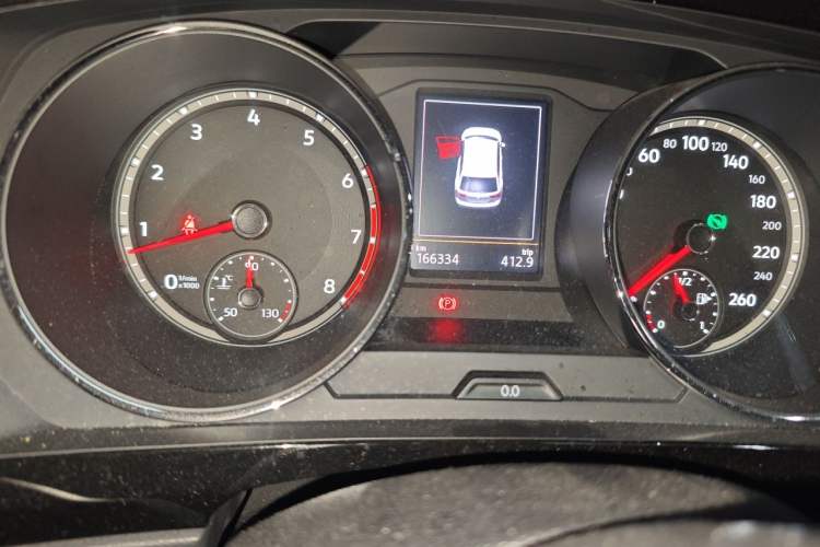 Used Volkswagen Tiguan L 2017 330TSI Automatic Two-Wheel Drive Flagship Edition Odometer Close Up